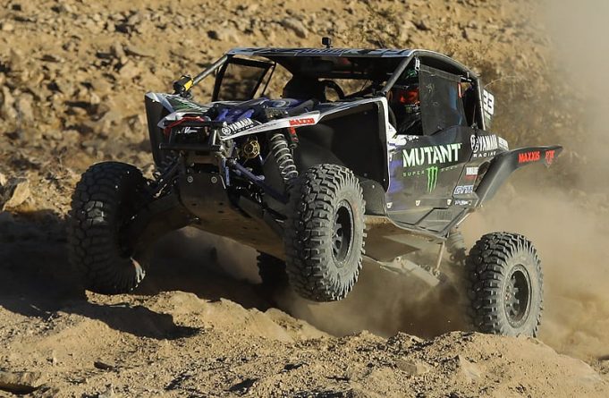 KYLE ANDERSON, CJ GREAVES AND JOHNNY GREAVES FINISH KING OF HAMMERS ON MAXXIS